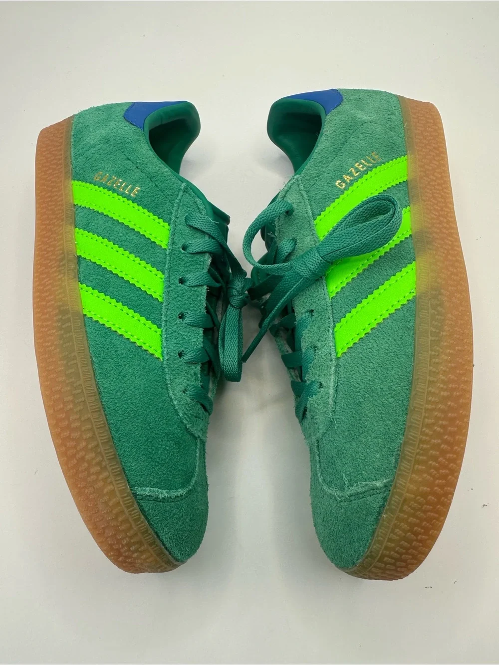 adidas Originals Gazelle – Womens Sneakers Green Solor Green  NEW